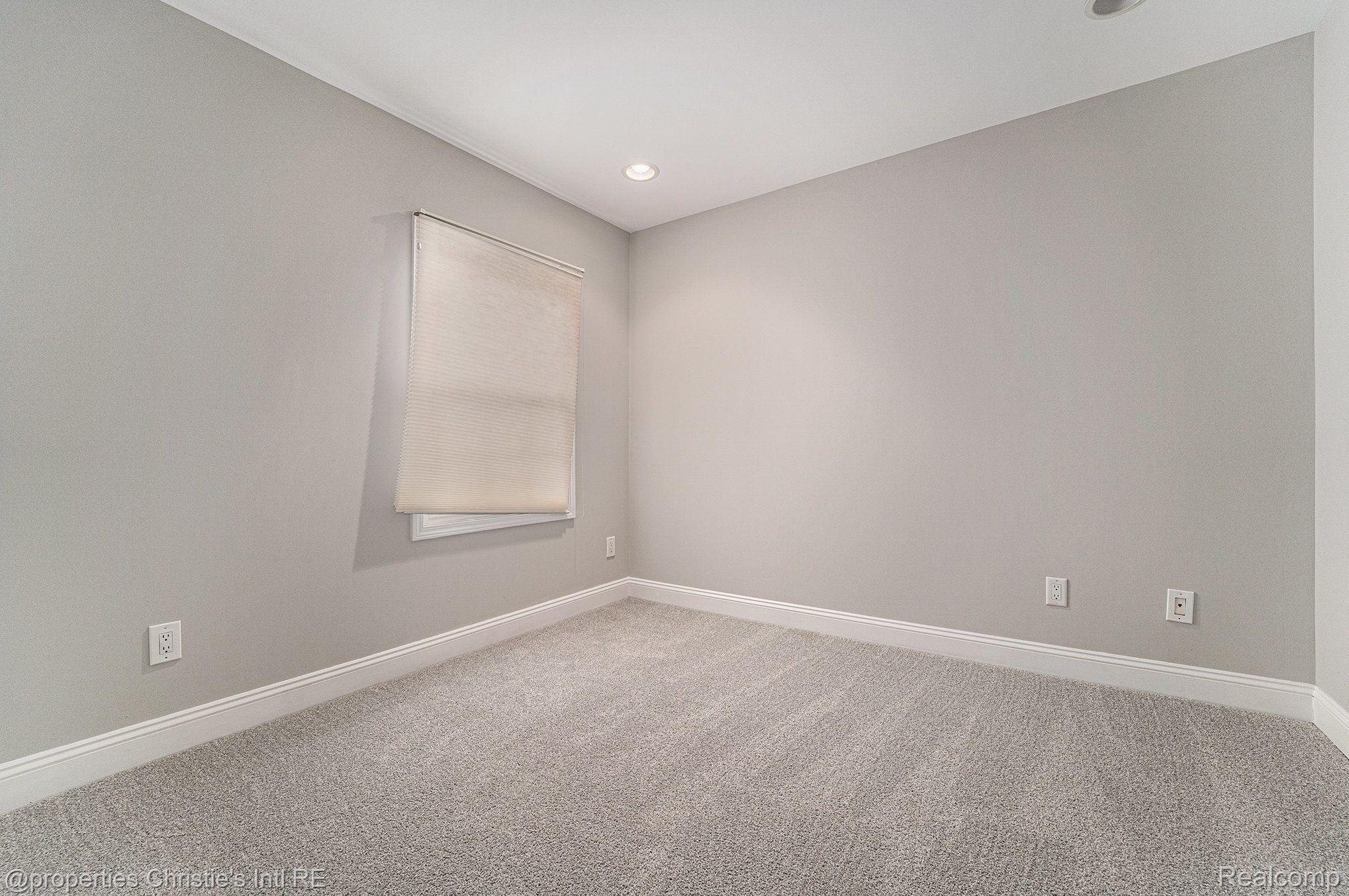 1630 NORMANDY Road
