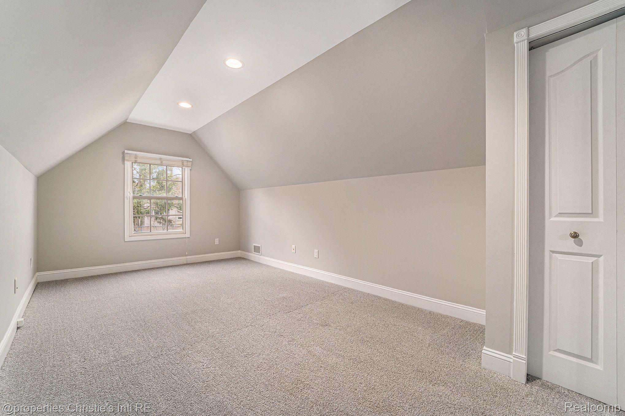 1630 NORMANDY Road