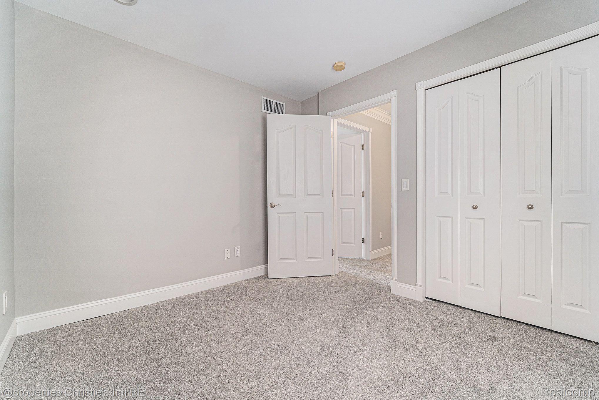 1630 NORMANDY Road