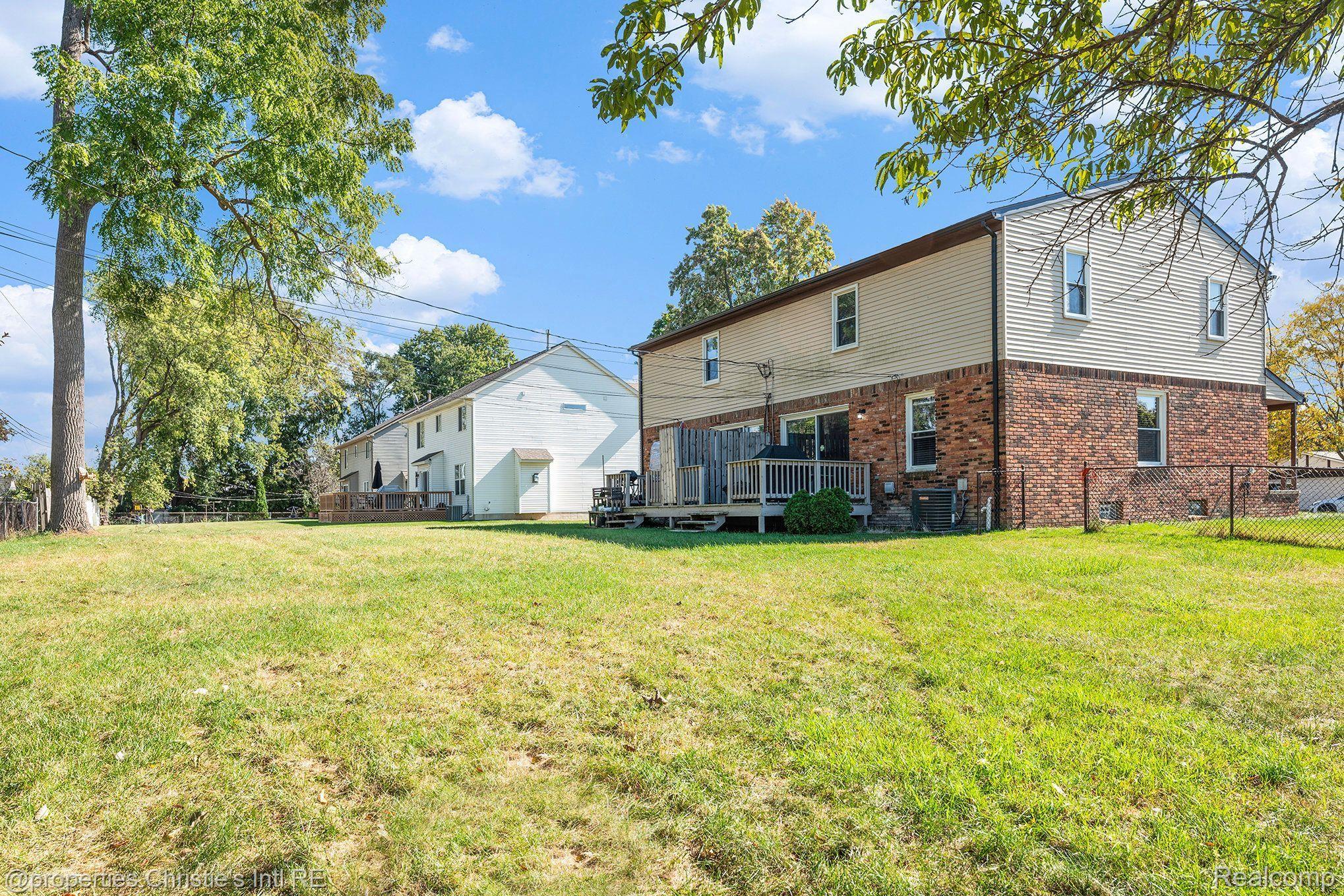 116 REGENTS Drive