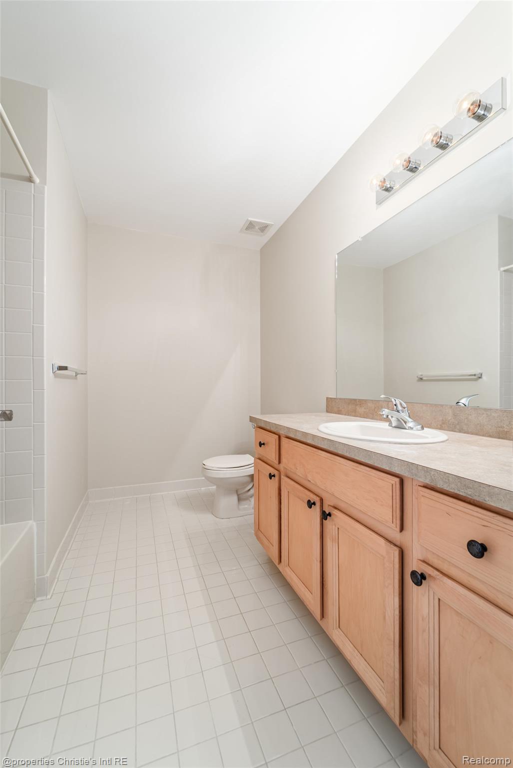 30050 Heritage Parkway