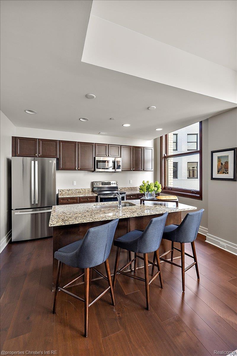 1 Park Avenue 1504
