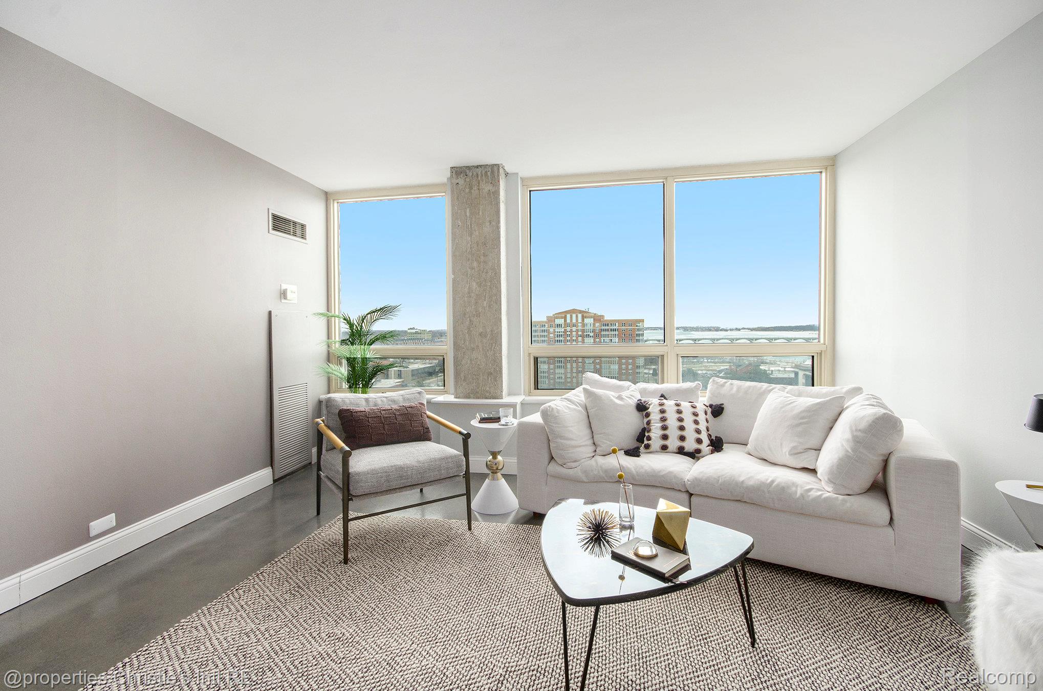 3320 Spinnaker Lane 15B