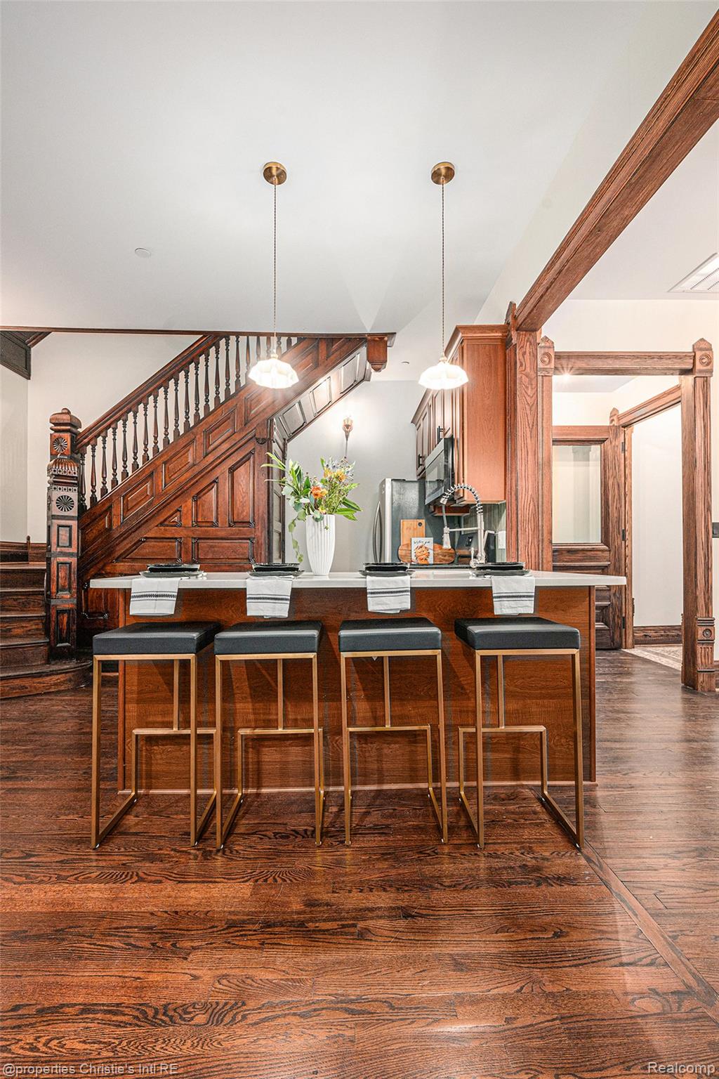 701 W Canfield Street 1