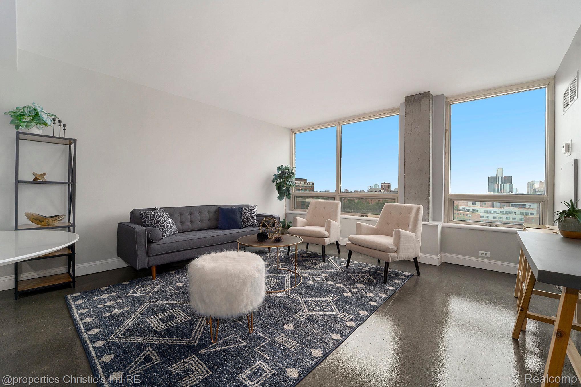 3320 Spinnaker Lane 9E