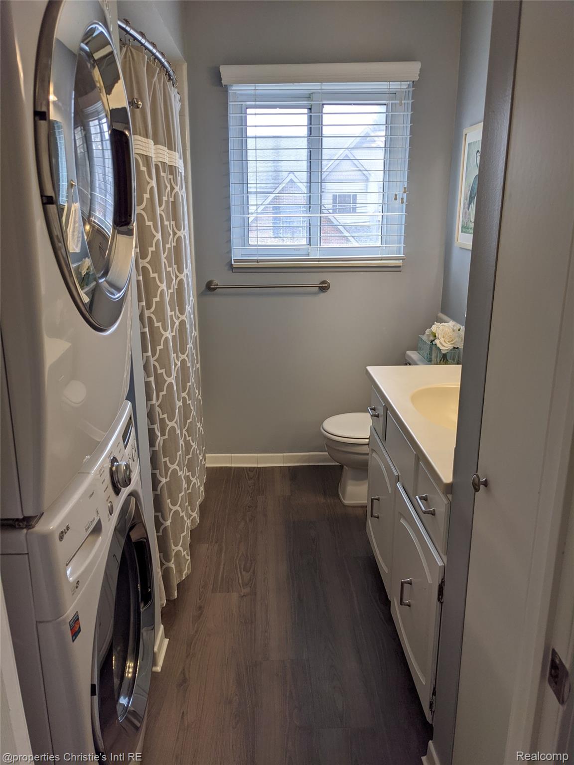 1514 Normandy Road 203