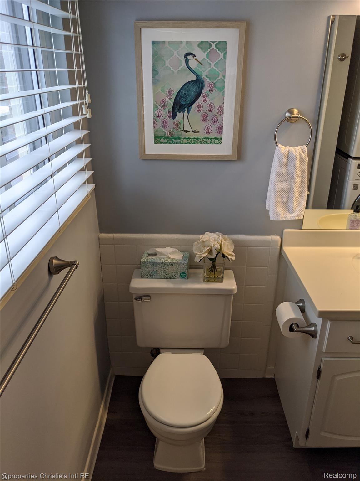 1514 Normandy Road 203