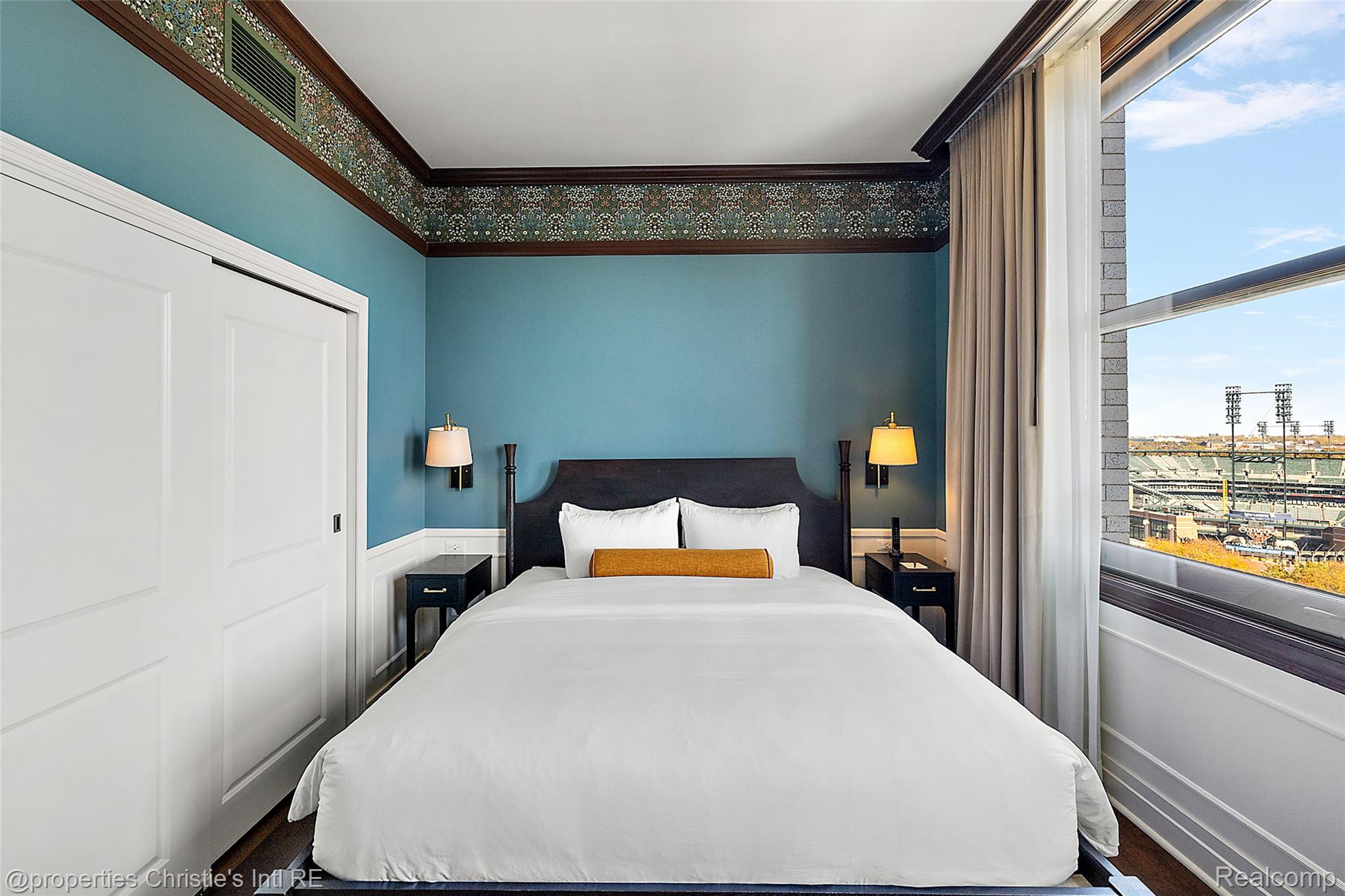 1 Park Avenue Unit: 1203