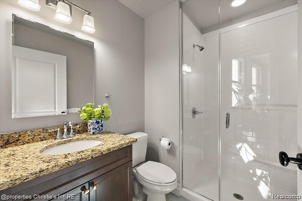 1 Park Avenue Unit: 1204