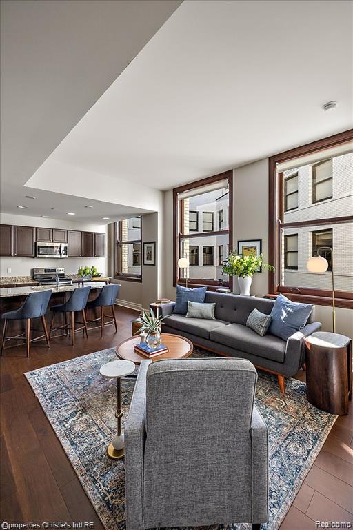 1 Park Avenue Unit: 1204