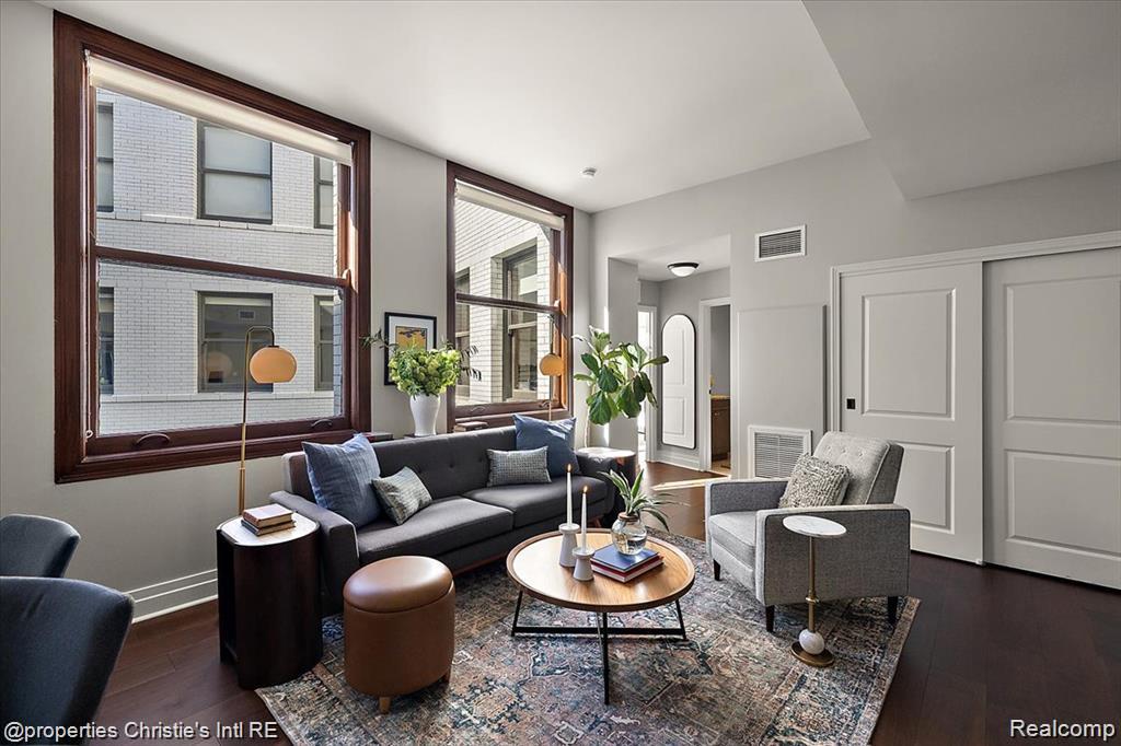 1 Park Avenue Unit: 1204