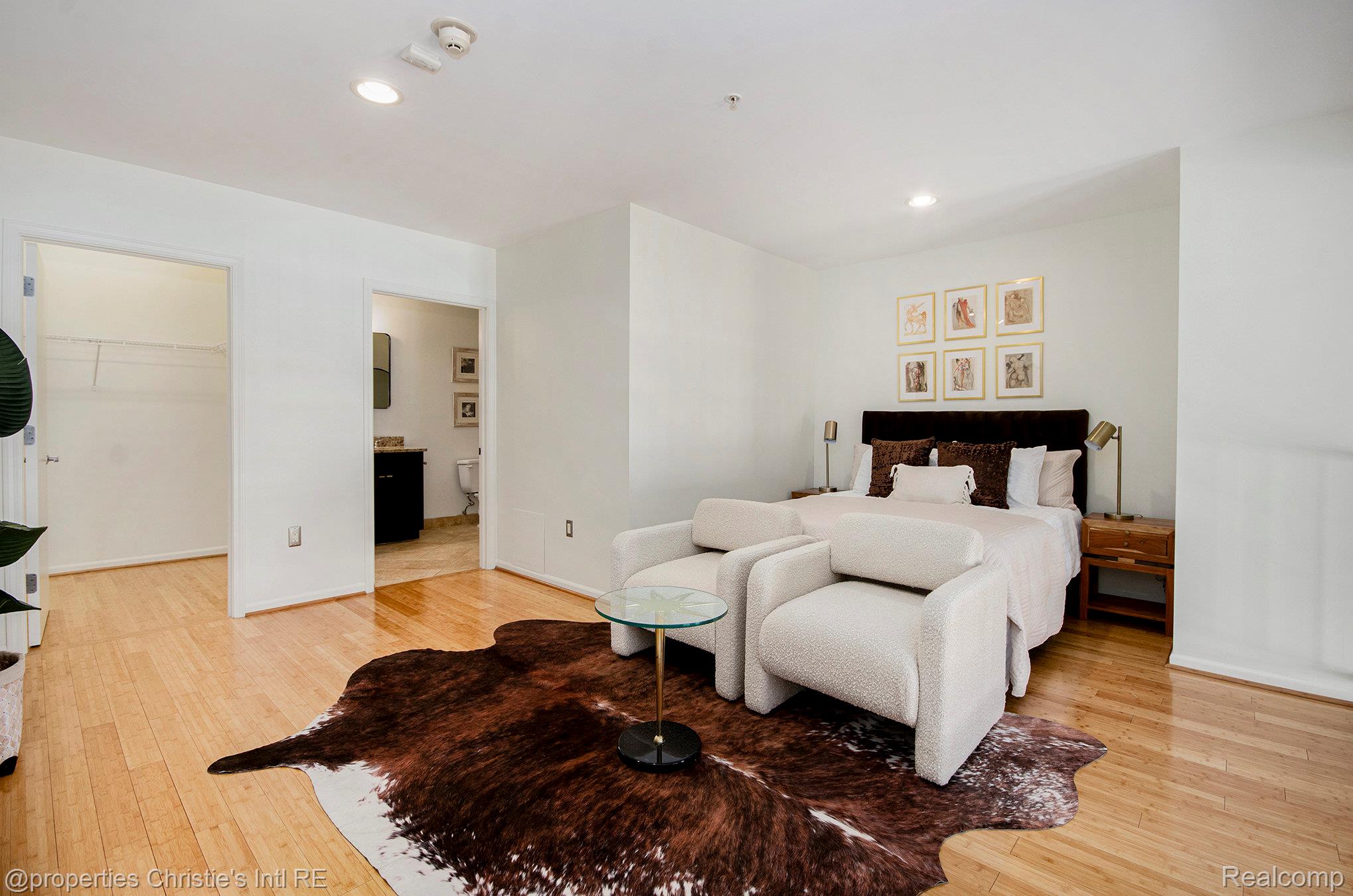 3100 Woodward Avenue Unit: 202