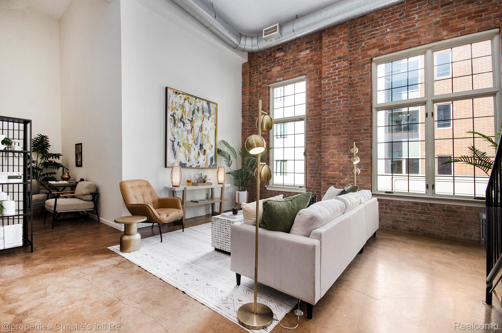 3100 Woodward Avenue Unit: 202