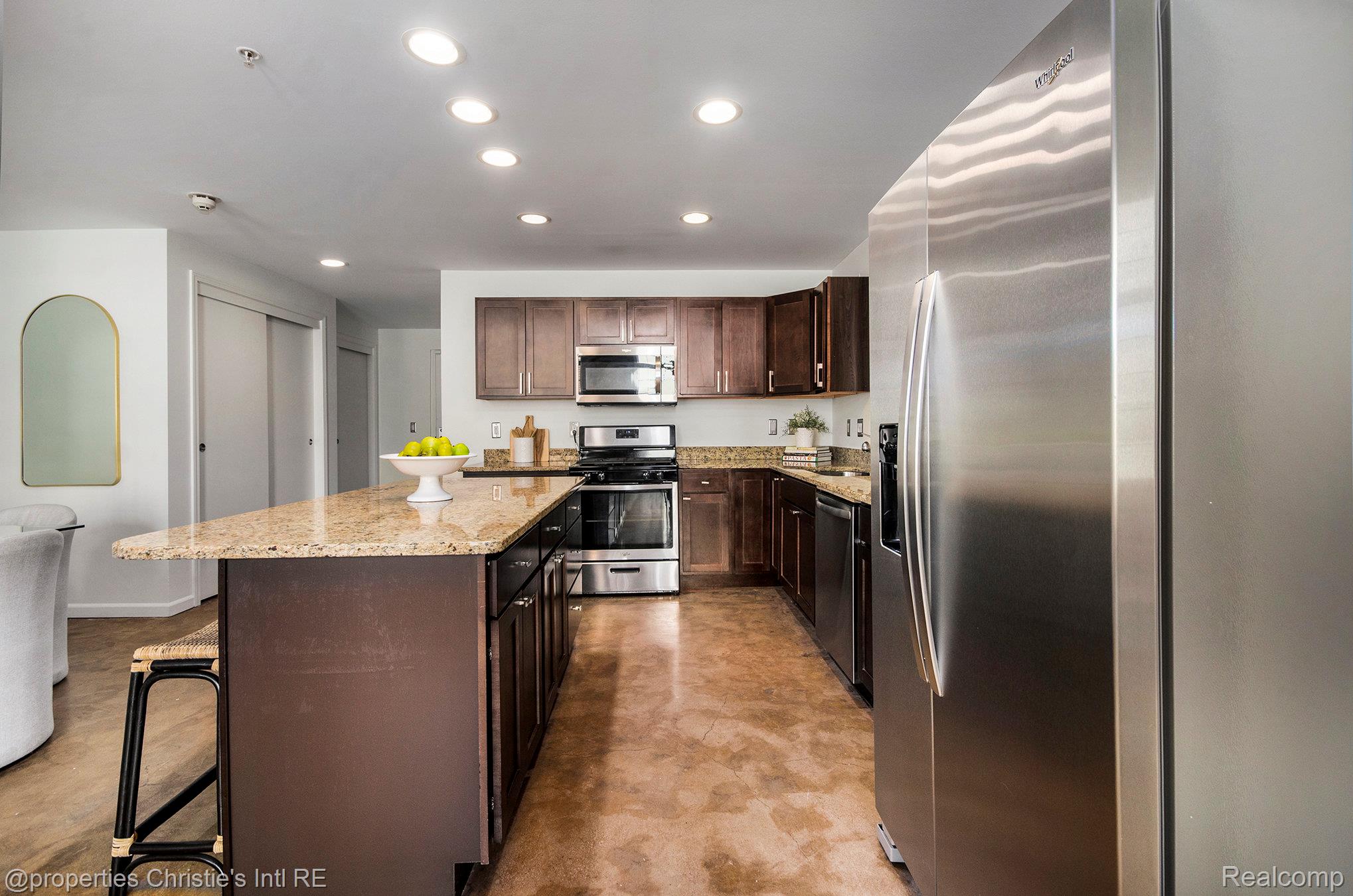 3100 Woodward Avenue Unit: 202