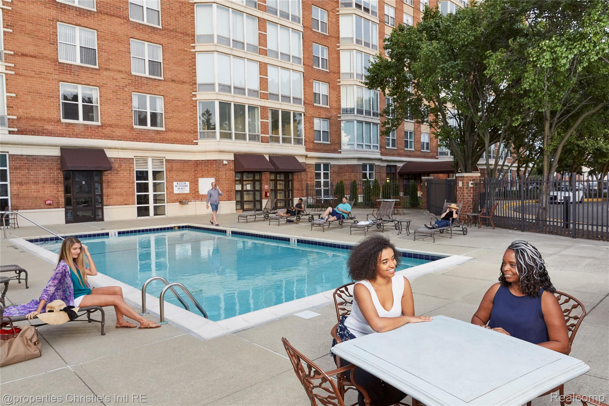 250 E Harbortown Drive Unit: 901
