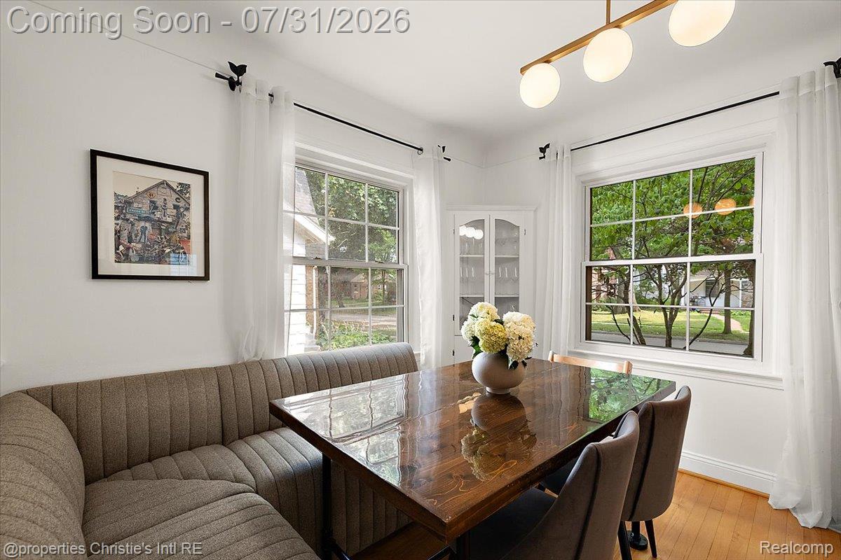 23 Amherst Road