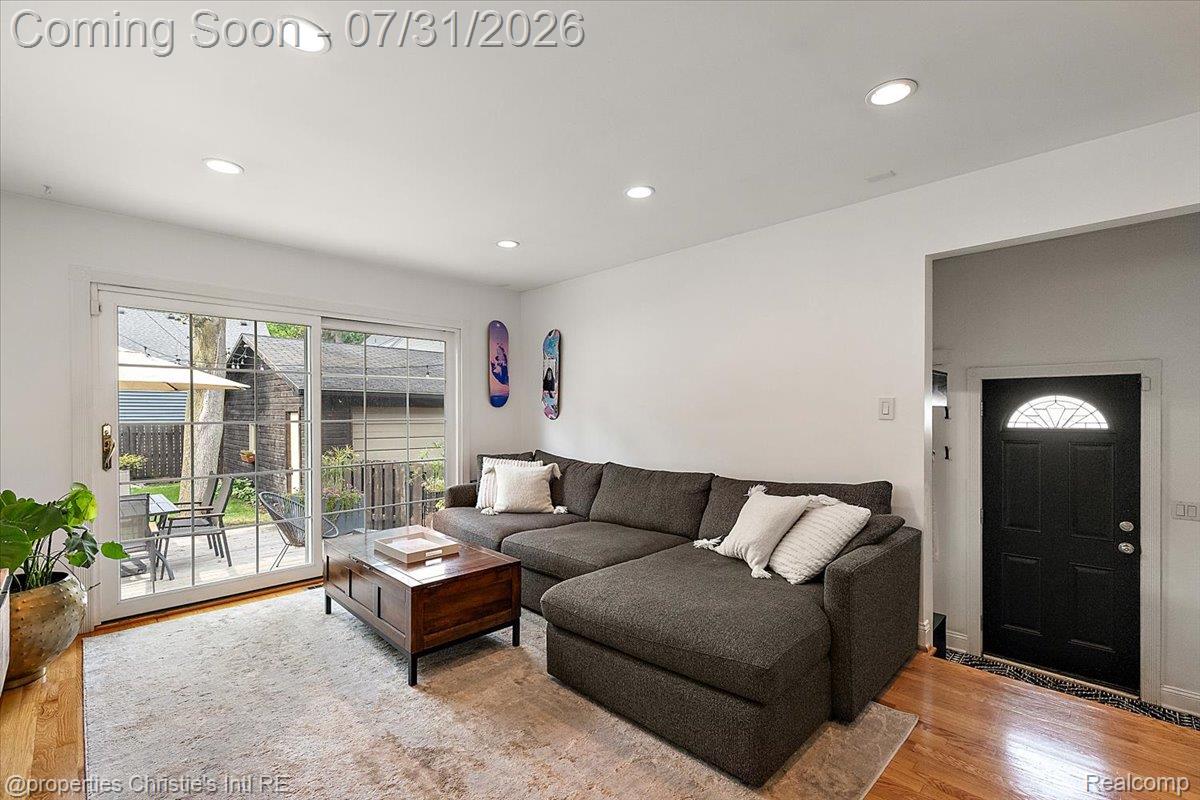 23 Amherst Road
