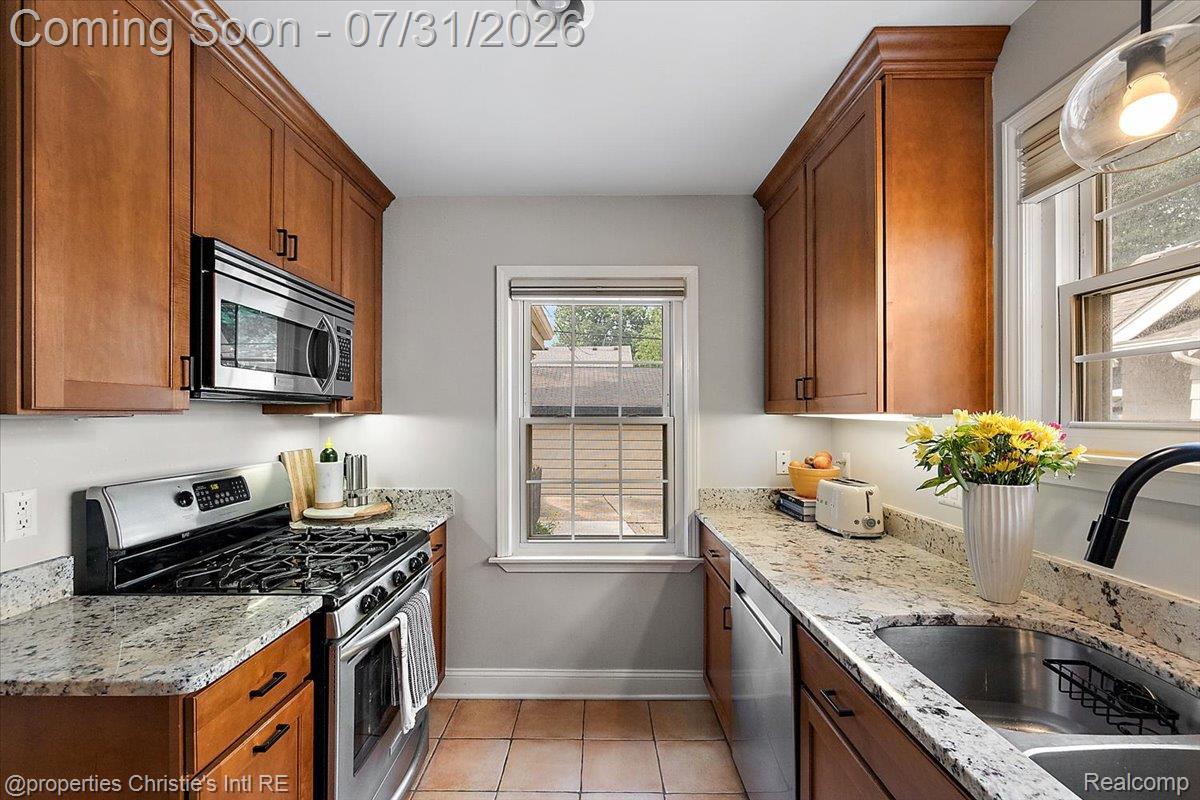 23 Amherst Road