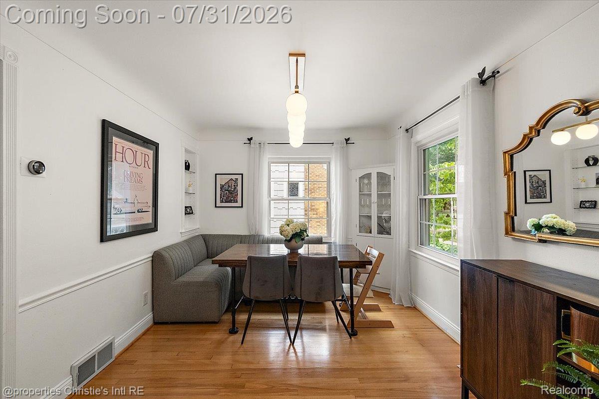 23 Amherst Road