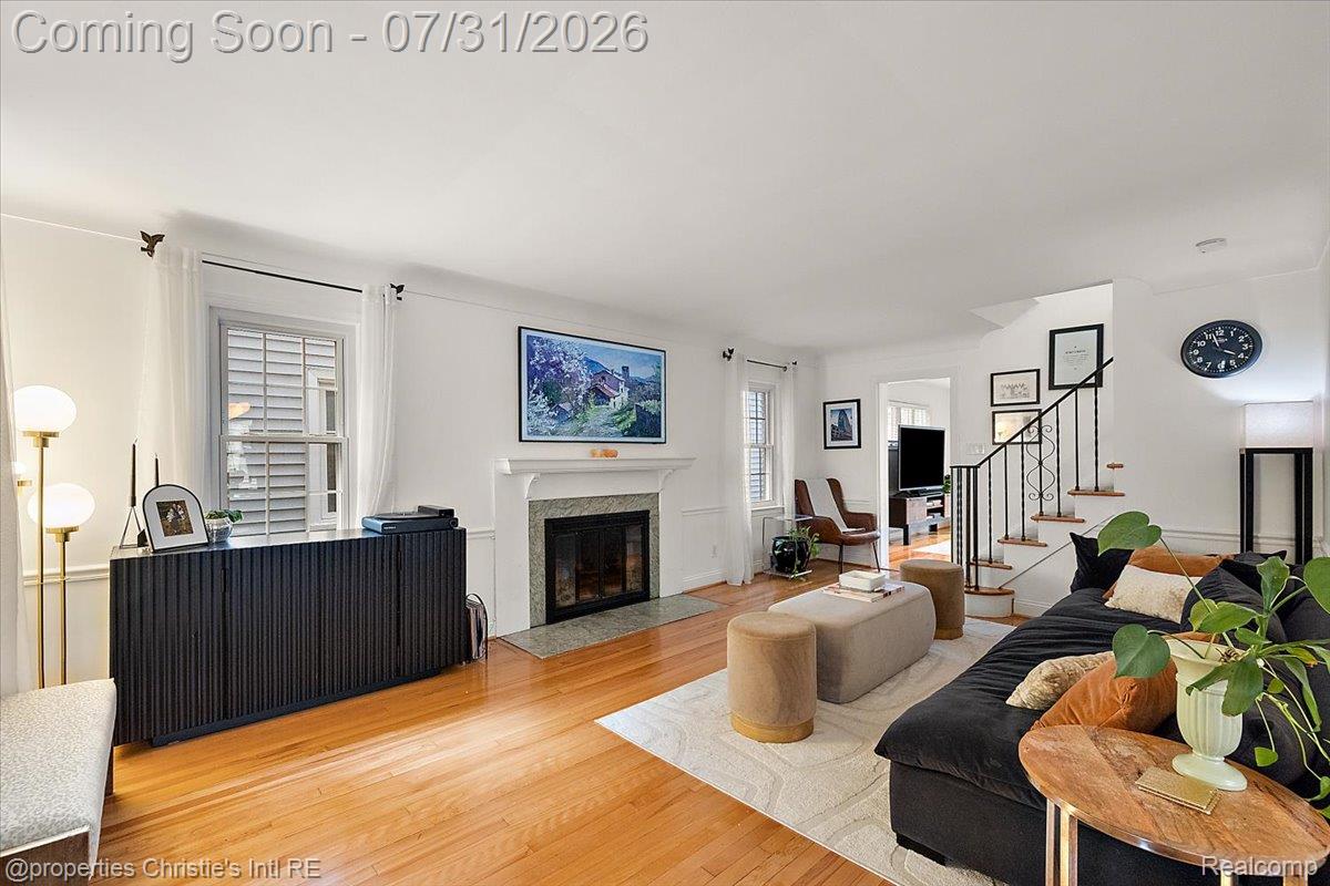 23 Amherst Road