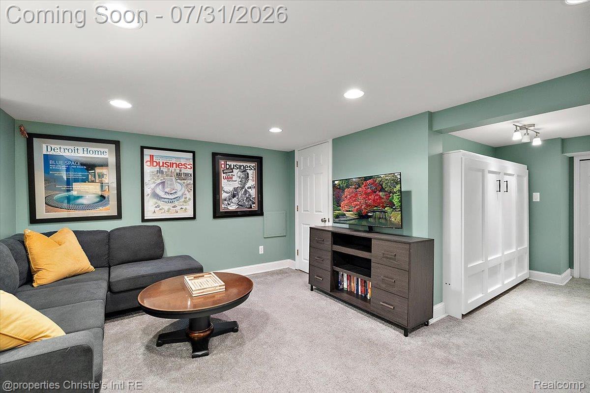 23 Amherst Road