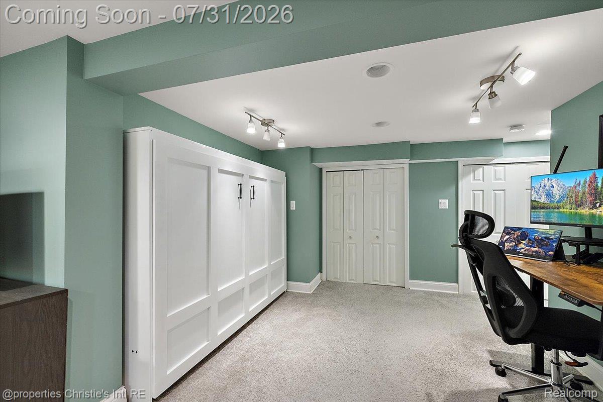 23 Amherst Road