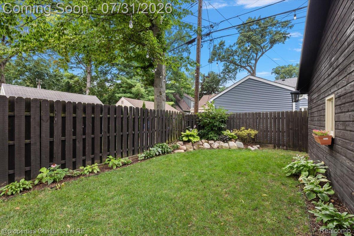 23 Amherst Road
