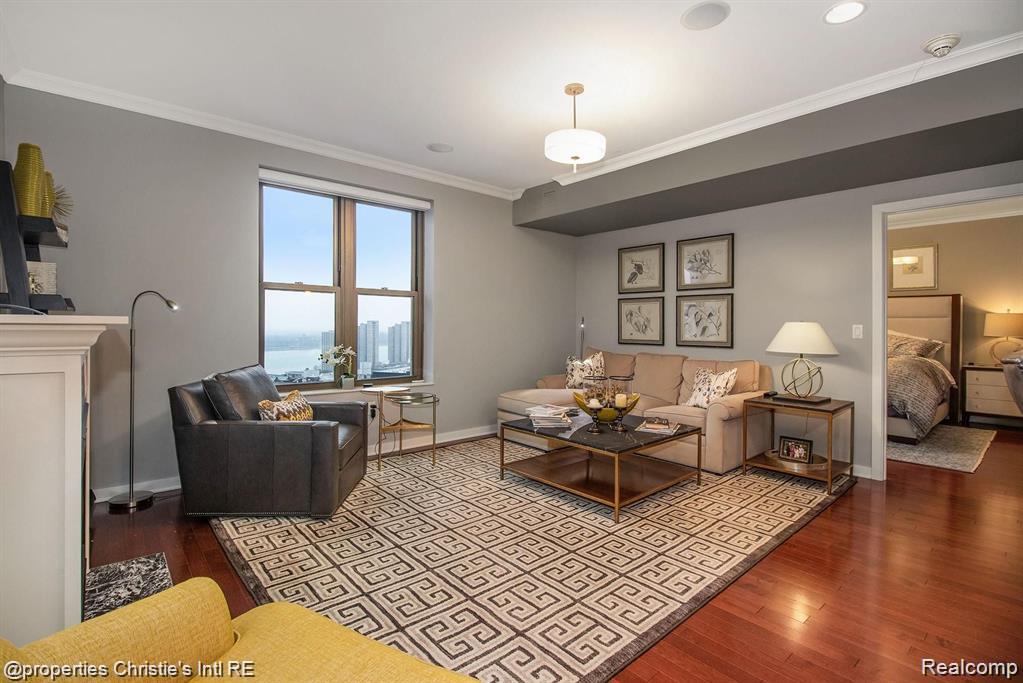 1135 SHELBY Street Unit: 2509