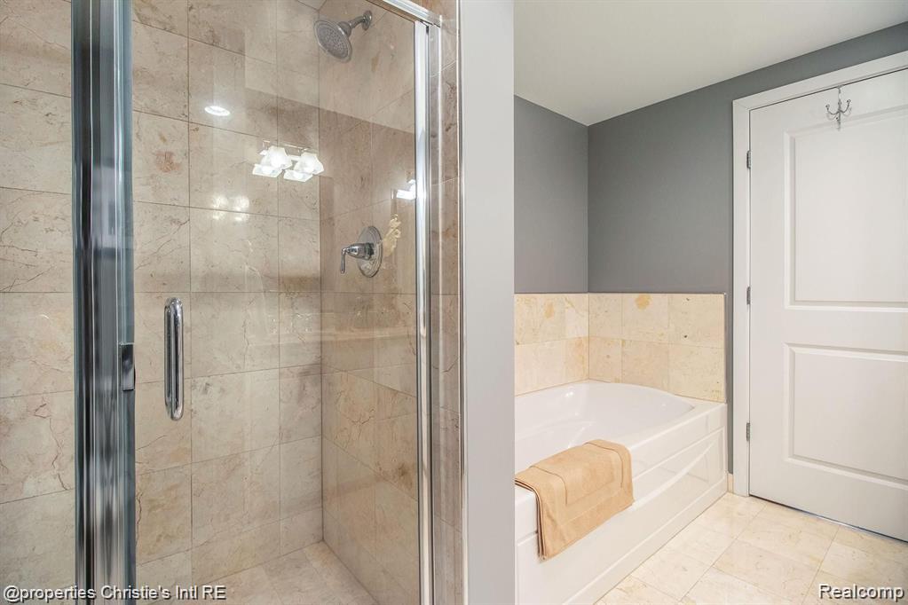 1135 SHELBY Street Unit: 2509