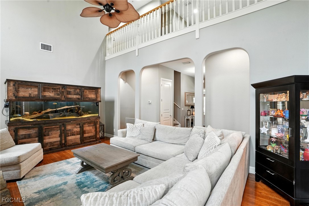 16461 Oakview CIR