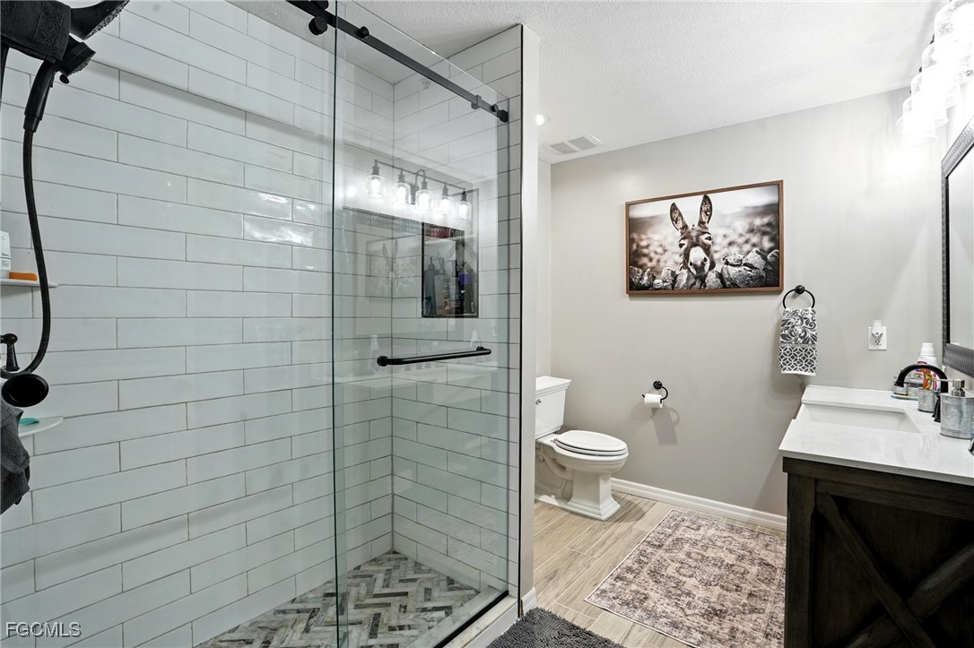 16461 Oakview CIR