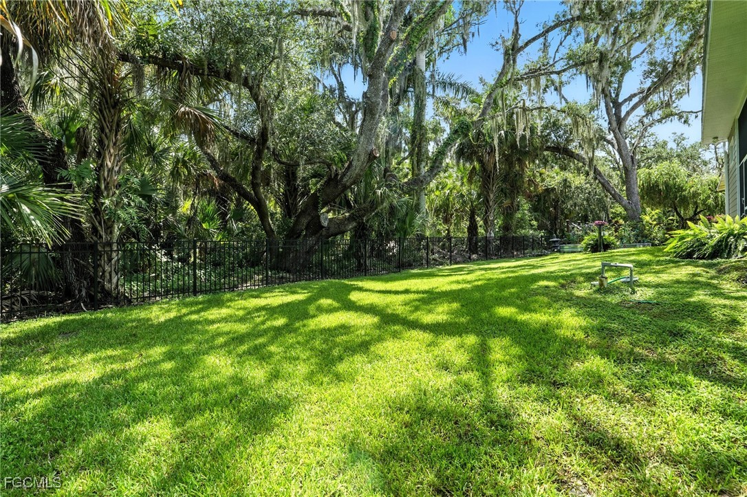 16461 Oakview CIR