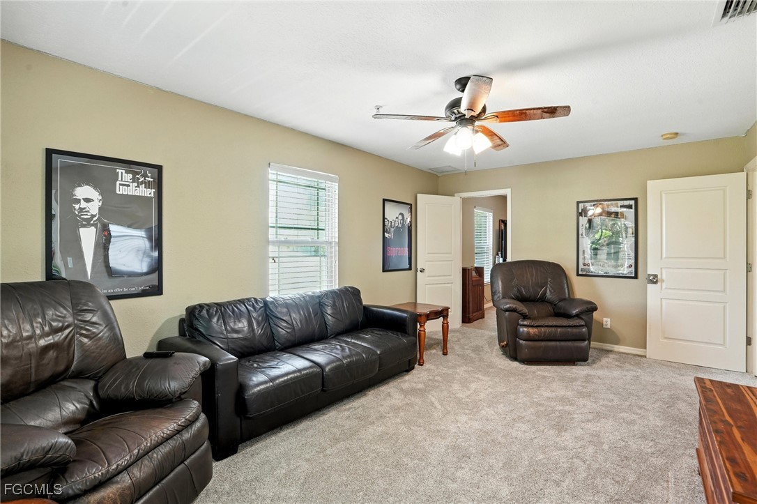 16461 Oakview CIR