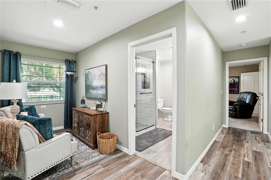 16461 Oakview CIR