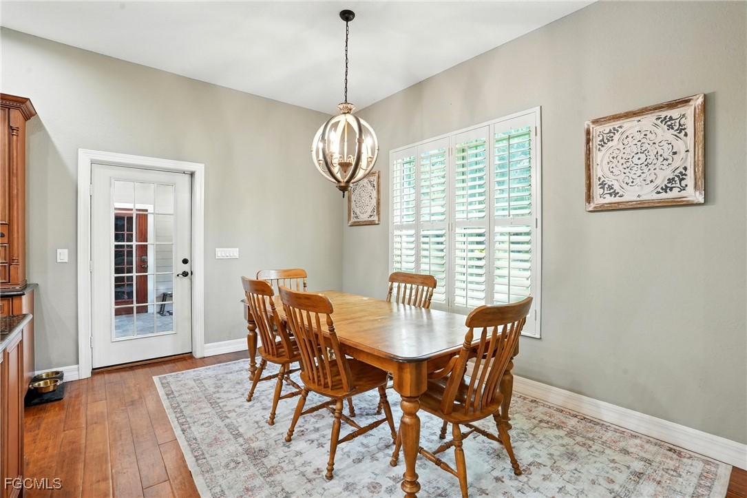 16461 Oakview CIR