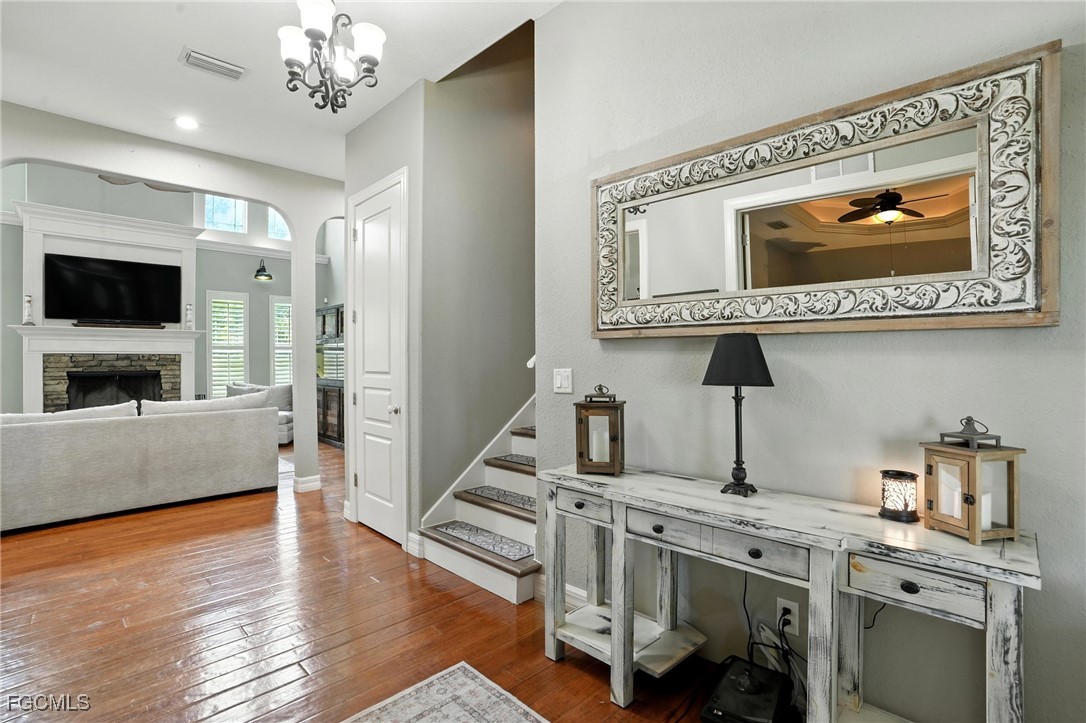 16461 Oakview CIR
