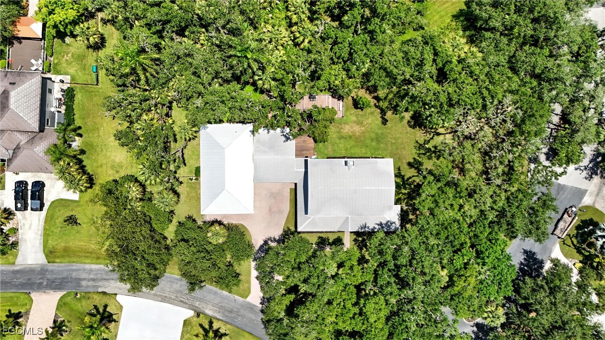16461 Oakview CIR