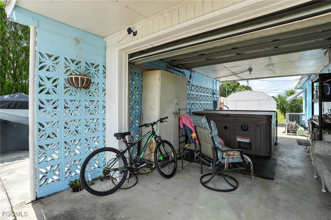 1164 Navajo AVE