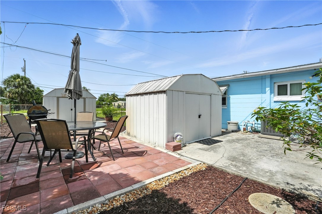 1164 Navajo AVE