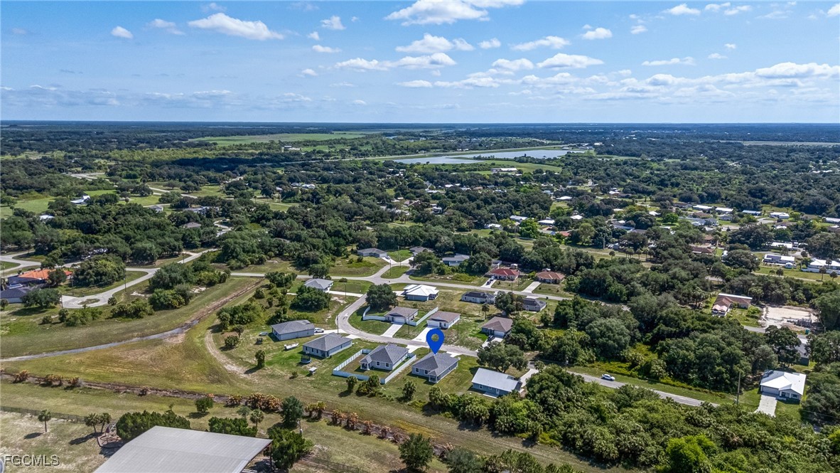 5027 S PEACHTREE CIR