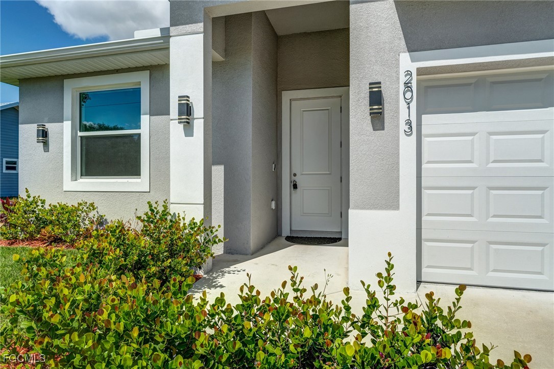 5027 S PEACHTREE CIR