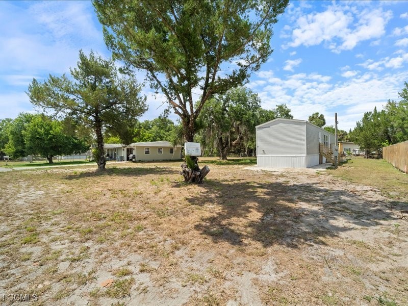 1038 Canopy LN
