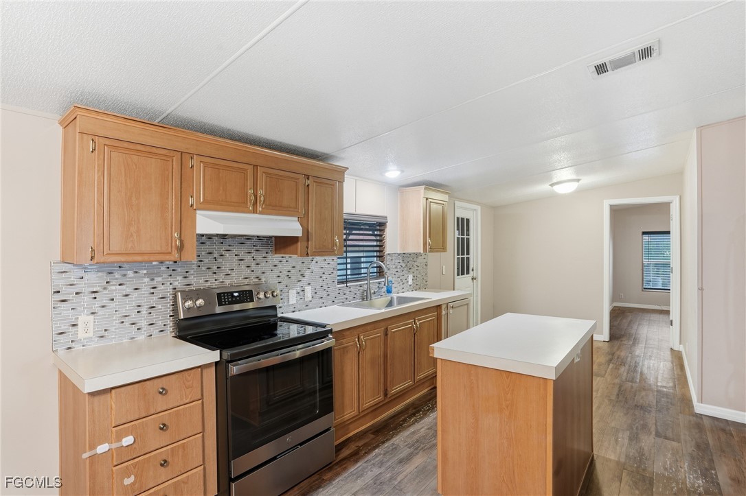 15835 Kaloacoochee ST