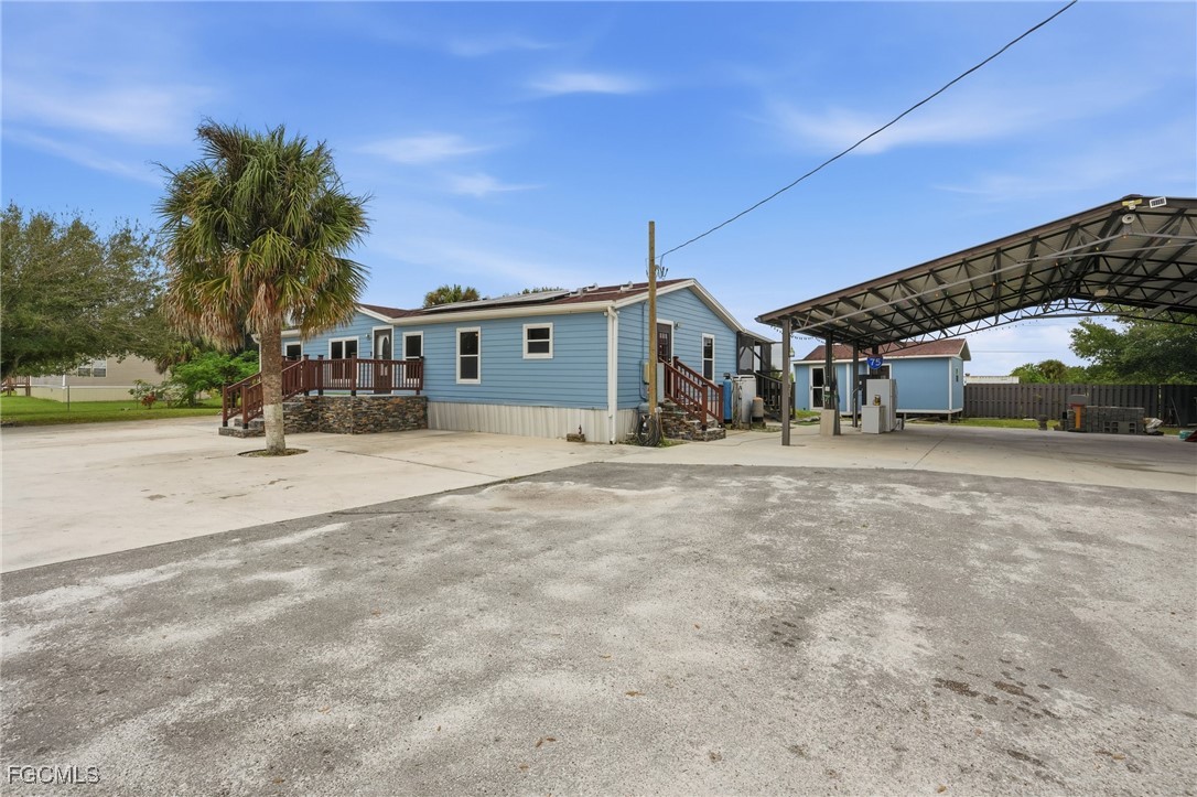 15835 Kaloacoochee ST