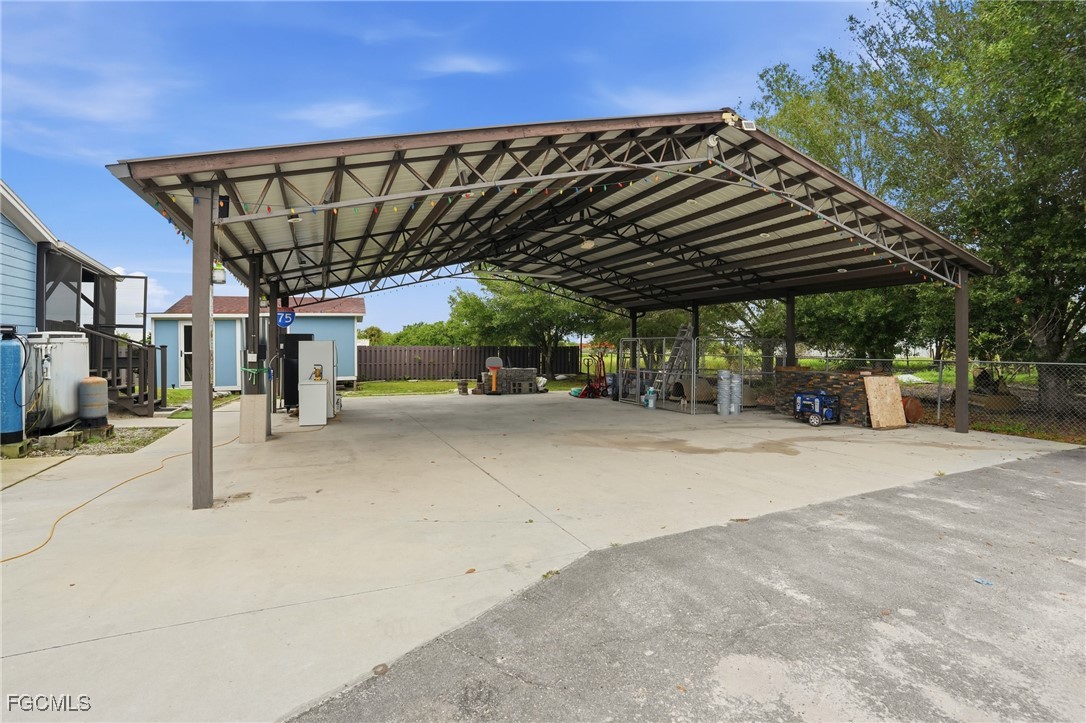 15835 Kaloacoochee ST