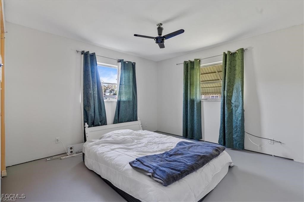 1387 Sunrise DR