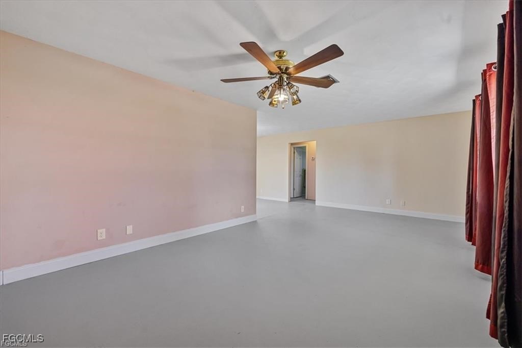 1387 Sunrise DR