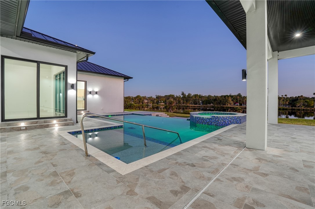 2532 CALOOSA SHORES DR