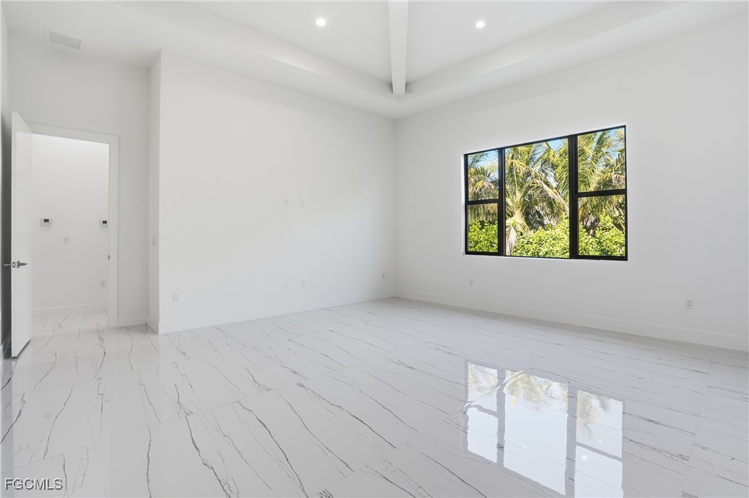 2532 CALOOSA SHORES DR