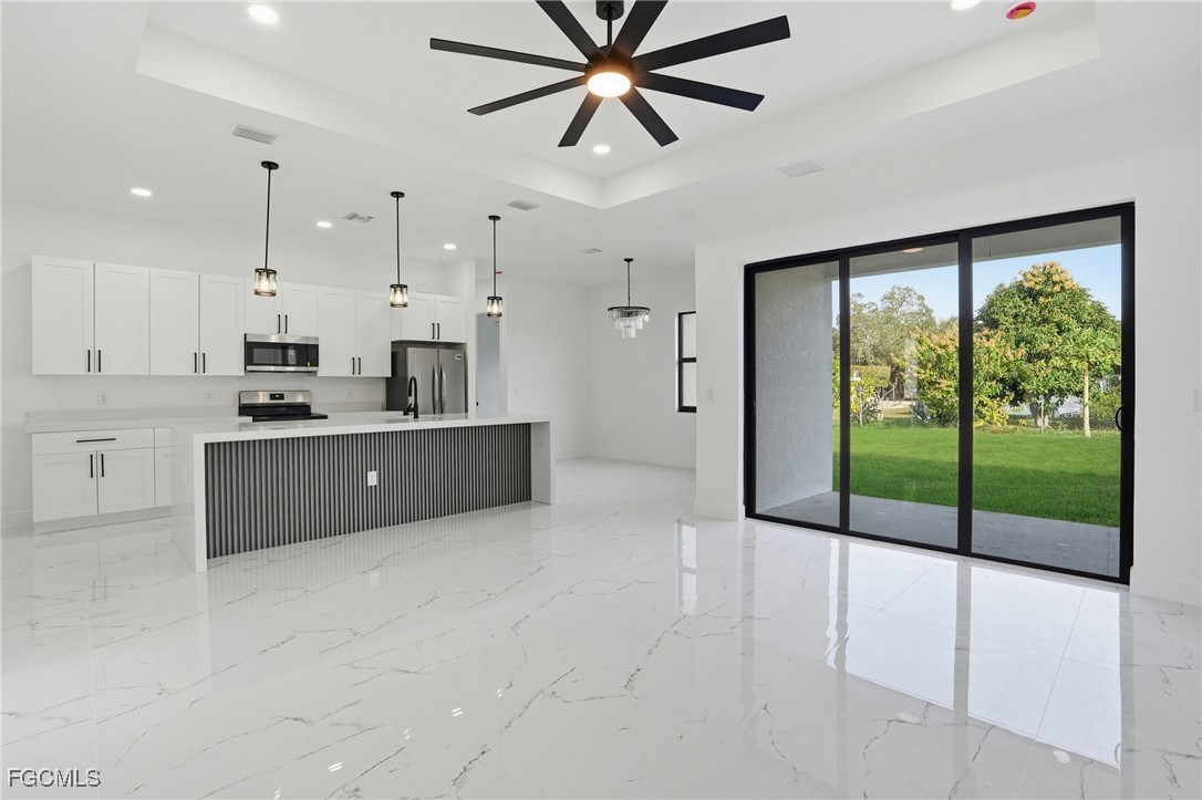 88 Orange AVE